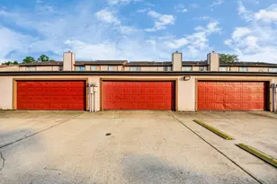 12500 Brookglade Cir, Houston, TX 77099 - Photo 34