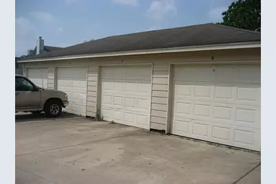 10112 Emerald Glen Lane #C, Houston, TX 77070 - Photo 8