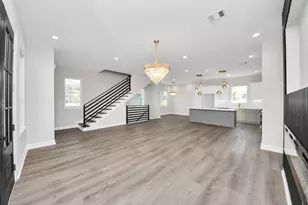 1605 Sylvester Rd, Houston, TX 77009 - Photo 14