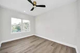 1605 Sylvester Rd, Houston, TX 77009 - Photo 20