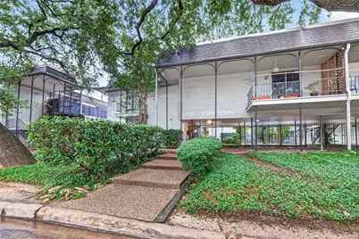 3300 Yorktown Street #28, Houston, TX 77056 - Photo 2