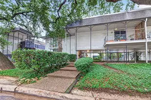 3300 Yorktown St, Houston, TX 77056 - Photo 2