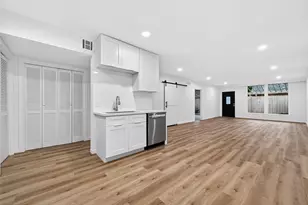 3300 Yorktown St, Houston, TX 77056 - Photo 18