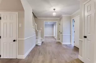 15203 Camelback Ct, Houston, TX 77079 - Photo 6