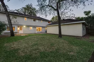15203 Camelback Ct, Houston, TX 77079 - Photo 26