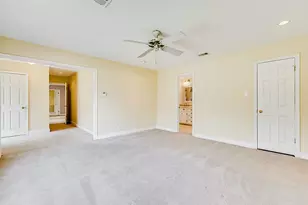 15203 Camelback Ct, Houston, TX 77079 - Photo 16