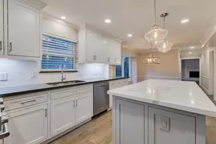 15203 Camelback Ct, Houston, TX 77079 - Photo 4