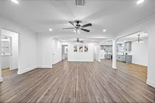 5518 Bretshire Dr, Houston, TX 77016 - Photo 6