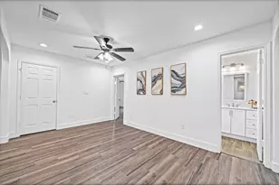 5518 Bretshire Dr, Houston, TX 77016 - Photo 10