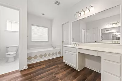 7130 Windwater Parkway N, Houston, TX 77036 - Photo 32