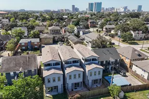 2807 Wichita St St, Houston, TX 77004 - Photo 2