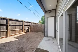 2807 Wichita St St, Houston, TX 77004 - Photo 6