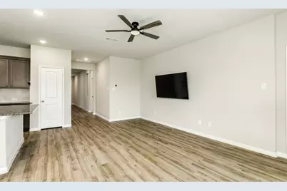 765 Rosewood Lane, Angleton, TX 77515 - Photo 6