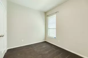 765 Rosewood Ln, Angleton, TX 77515 - Photo 20