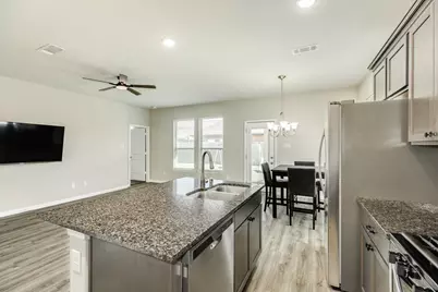 765 Rosewood Lane, Angleton, TX 77515 - Photo 10