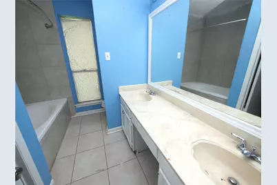 6826 Addicks Clodine Road, Houston, TX 77083 - Photo 8