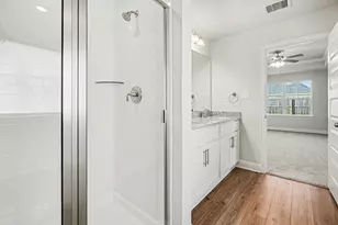 5 Keystone Ct, Angleton, TX 77515 - Photo 18