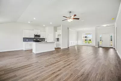 5 Keystone Court, Angleton, TX 77515 - Photo 8