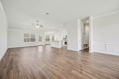 5 Keystone Court, Angleton, TX 77515 - Photo 6