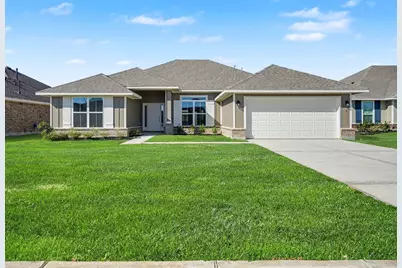 5 Keystone Court, Angleton, TX 77515 - Photo 2