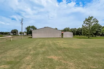 150 Air Park Drive, Livingston, TX 77351 - Photo 34