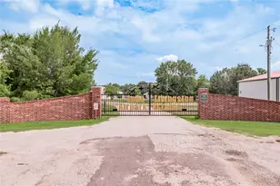 150 Air Park Dr, Livingston, TX 77351 - Photo 38