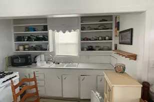 219 Bayshore Dr, Palacios, TX 77465 - Photo 10