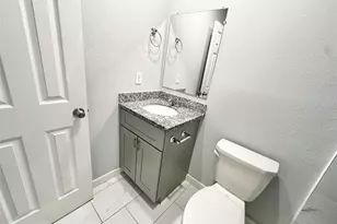 8215 Crestview Dr, Houston, TX 77028 - Photo 30