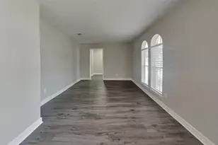 7306 Logging Trail Dr, Humble, TX 77346 - Photo 2