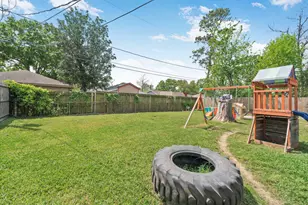 11514 Oglesby St, Houston, TX 77029 - Photo 18