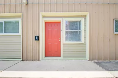 6503 Mapleridge Street #C, Houston, TX 77081 - Photo 12