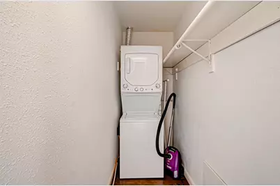 2121 Fountain View Drive #16, Houston, TX 77057 - Photo 28