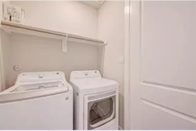 5838 E Post Oak Lane, Houston, TX 77055 - Photo 12