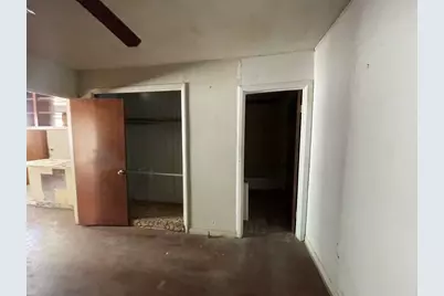 555 S Reagan Street, San Benito, TX 78586 - Photo 6