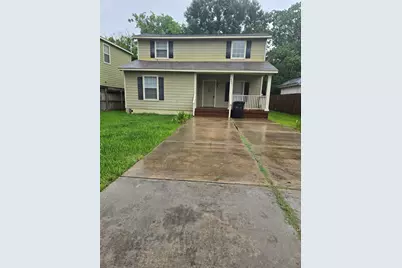 4215 Ross Street, Bacliff, TX 77518 - Photo 2