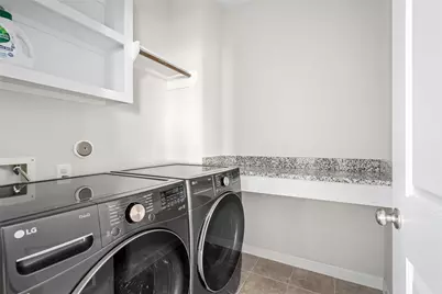 8923 Highgate Lane, Houston, TX 77080 - Photo 18