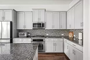 8923 Highgate Ln, Houston, TX 77080 - Photo 4