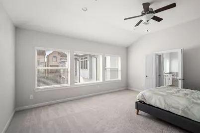 8923 Highgate Lane, Houston, TX 77080 - Photo 10