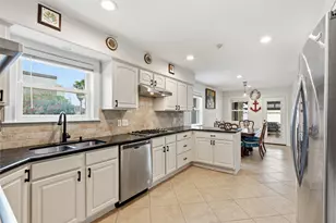 36 S Shore Dr, Galveston, TX 77551 - Photo 6