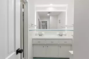 36 S Shore Dr, Galveston, TX 77551 - Photo 26