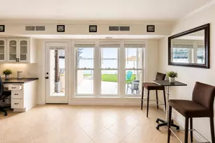36 S Shore Dr, Galveston, TX 77551 - Photo 10