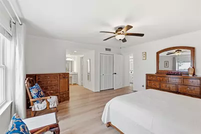 36 S Shore Drive, Galveston, TX 77551 - Photo 18
