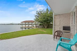 36 S Shore Dr, Galveston, TX 77551 - Photo 34