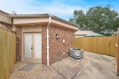 1014 Graham Drive #L2, Tomball, TX 77375 - Photo 26