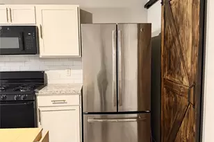 6317 Eastland St, Houston, TX 77028 - Photo 8