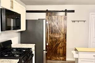 6317 Eastland St, Houston, TX 77028 - Photo 10