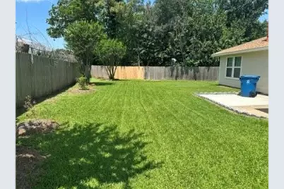 1914 Quail Green Court, Missouri City, TX 77489 - Photo 8