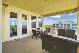 4241 Pointe W Dr, Galveston, TX 77554 - Photo 34