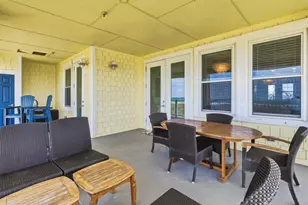 4241 Pointe W Dr, Galveston, TX 77554 - Photo 36
