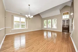 114 Lindencrest Ct, Sugar Land, TX 77479 - Photo 10